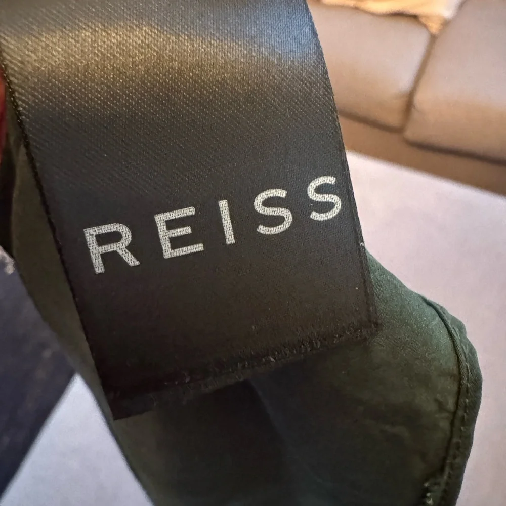 REISS AVAH SILK BLEND RACERBACK TOP - Picture 5 of 7